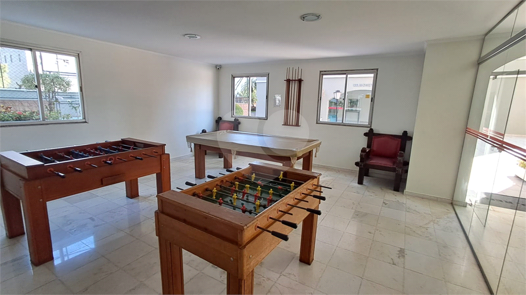 Apartamento à Venda 58m²| 2 Dormitórios| Sala para 2 Ambientes| 1 Vaga| Varanda em Santana