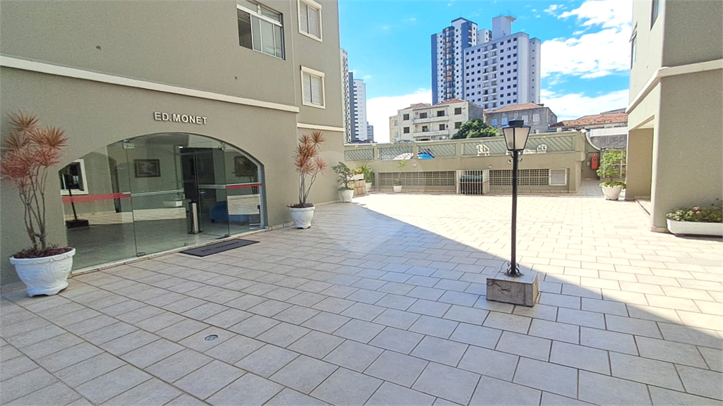 Apartamento à Venda 58m²| 2 Dormitórios| Sala para 2 Ambientes| 1 Vaga| Varanda em Santana
