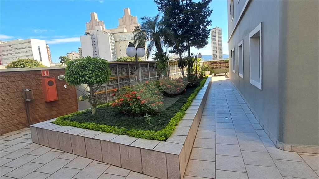 Apartamento à Venda 58m²| 2 Dormitórios| Sala para 2 Ambientes| 1 Vaga| Varanda em Santana