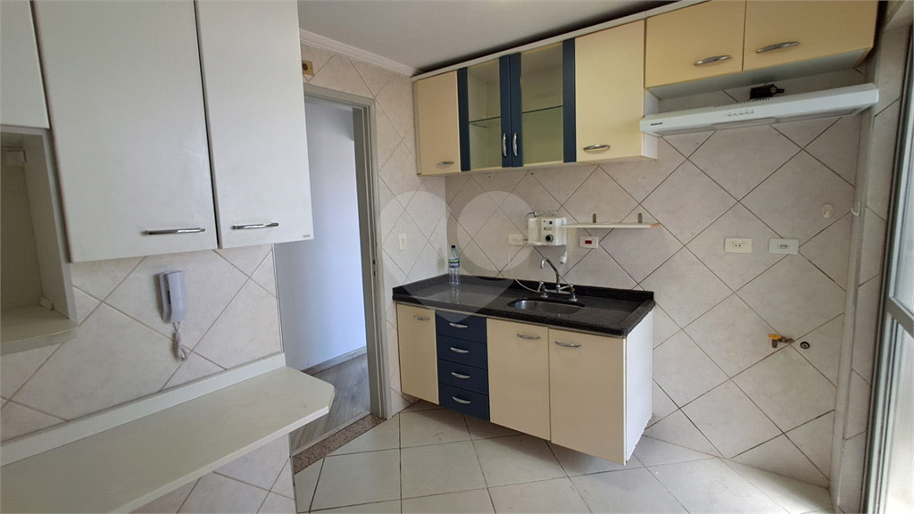Apartamento à Venda 58m²| 2 Dormitórios| Sala para 2 Ambientes| 1 Vaga| Varanda em Santana