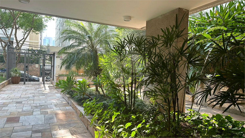 Amplo Apartamento na Bela Vista - 3 amplos dormitórios
