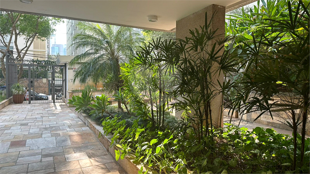 Amplo Apartamento na Bela Vista - 3 amplos dormitórios