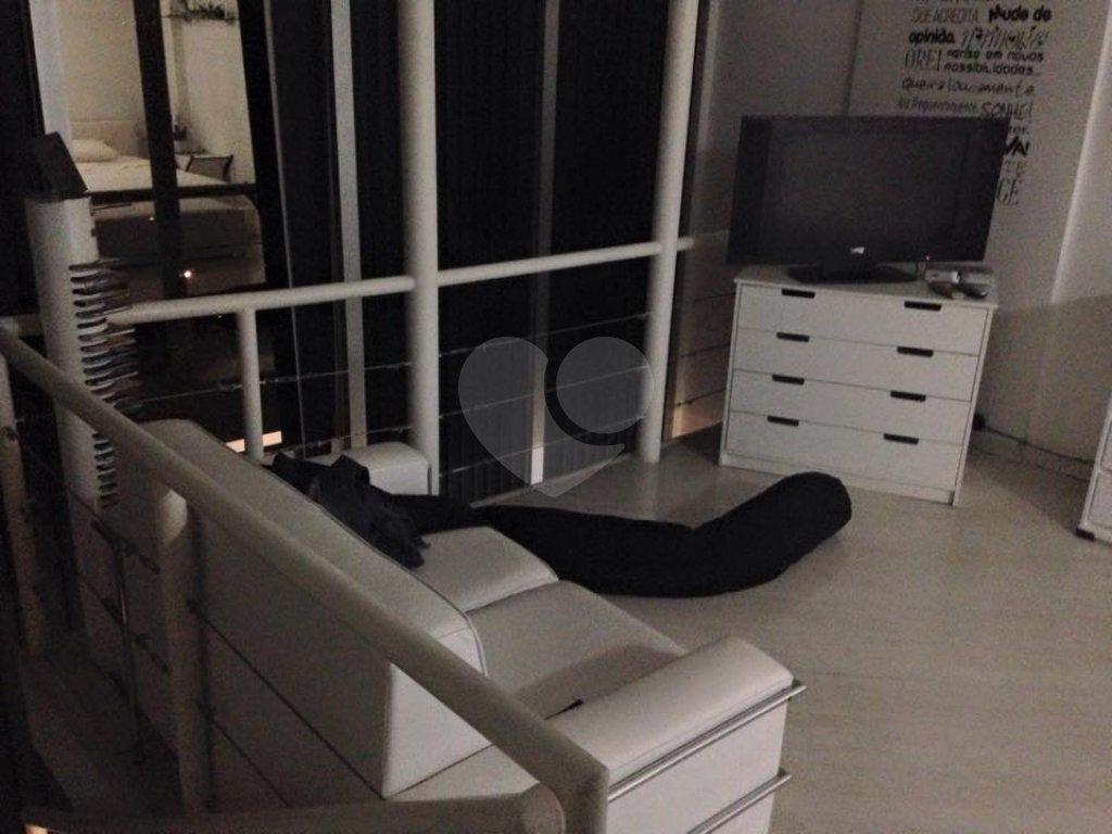 APARTAMENTO em SANTANA