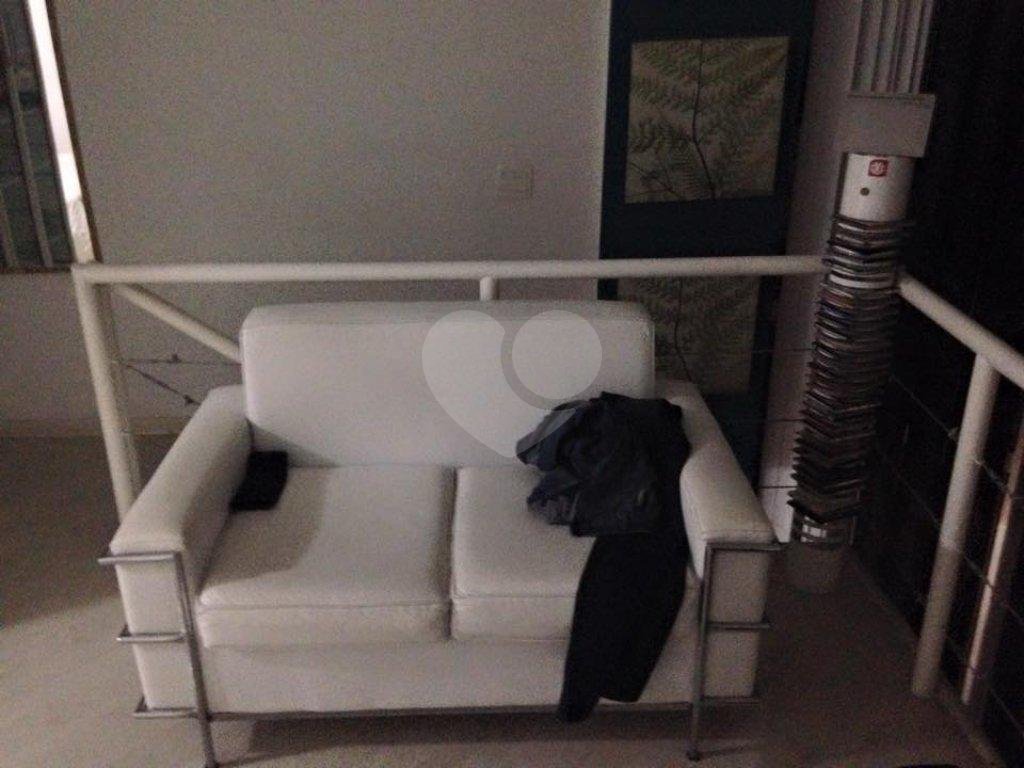 APARTAMENTO em SANTANA