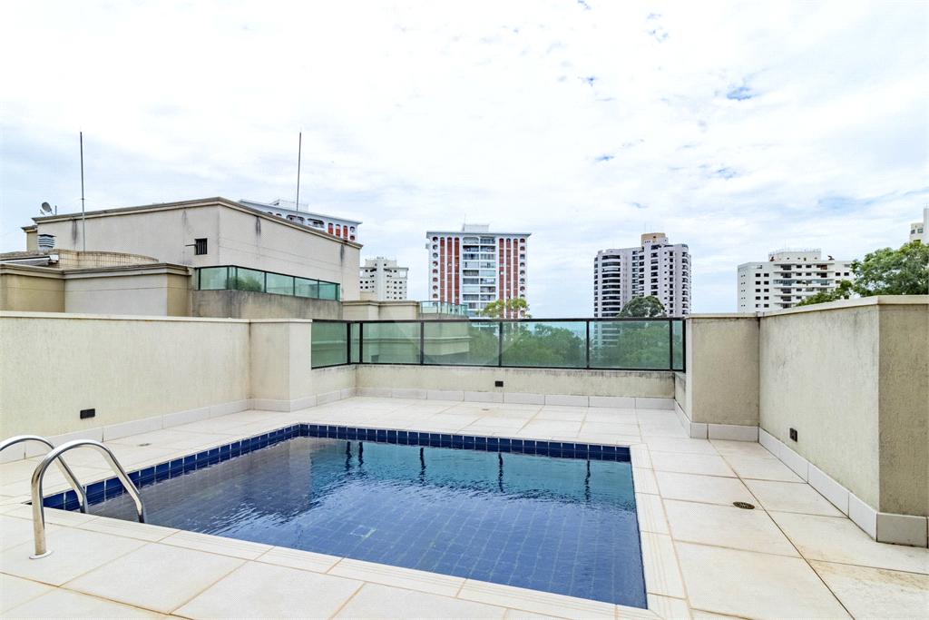 COBERTURA em MORUMBI