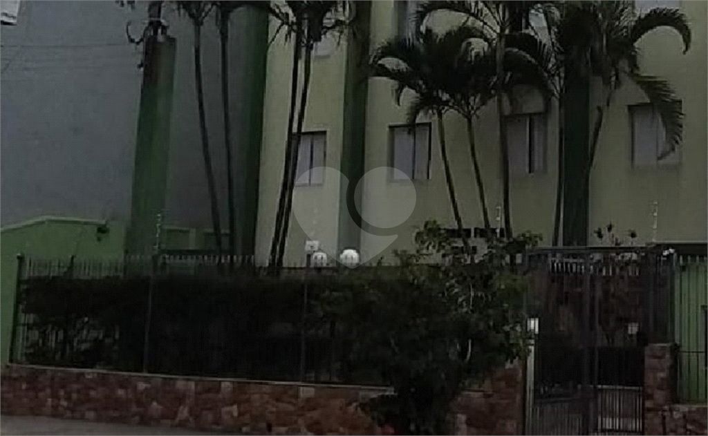 APARTAMENTO em TUCURUVI