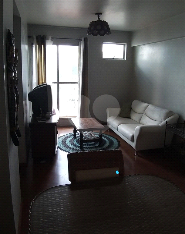 APARTAMENTO em TUCURUVI