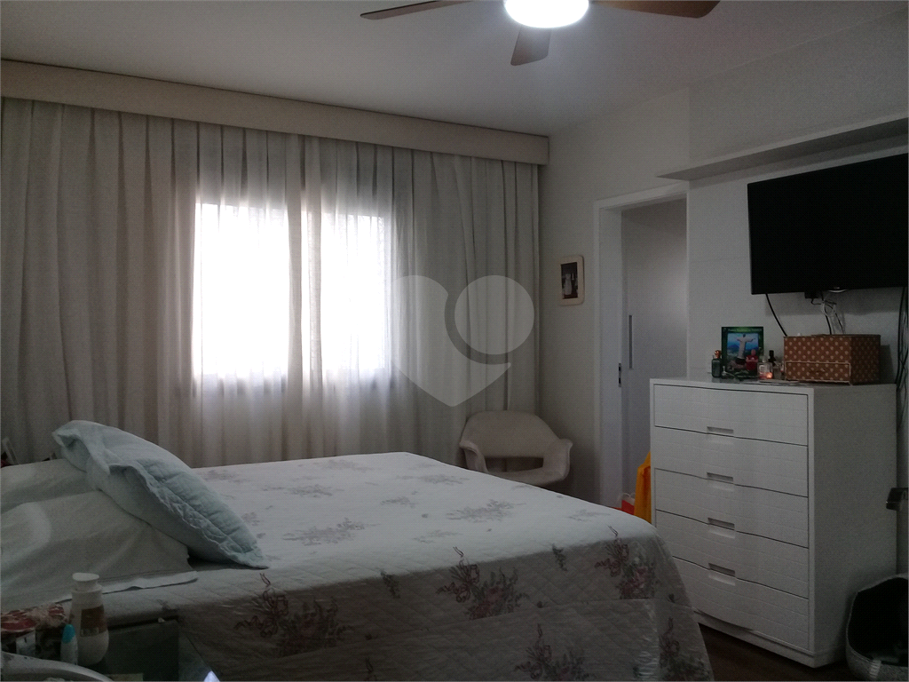 APARTAMENTO em SANTANA