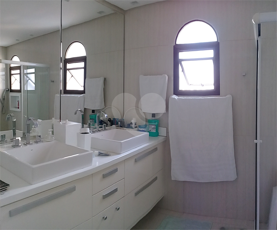 APARTAMENTO em SANTANA