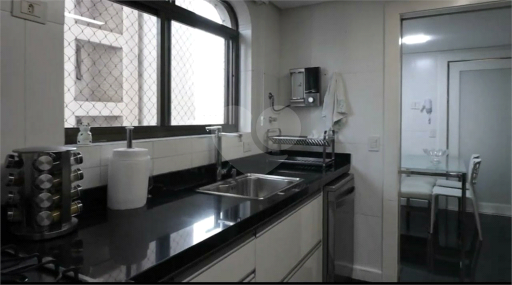 APARTAMENTO em SANTANA