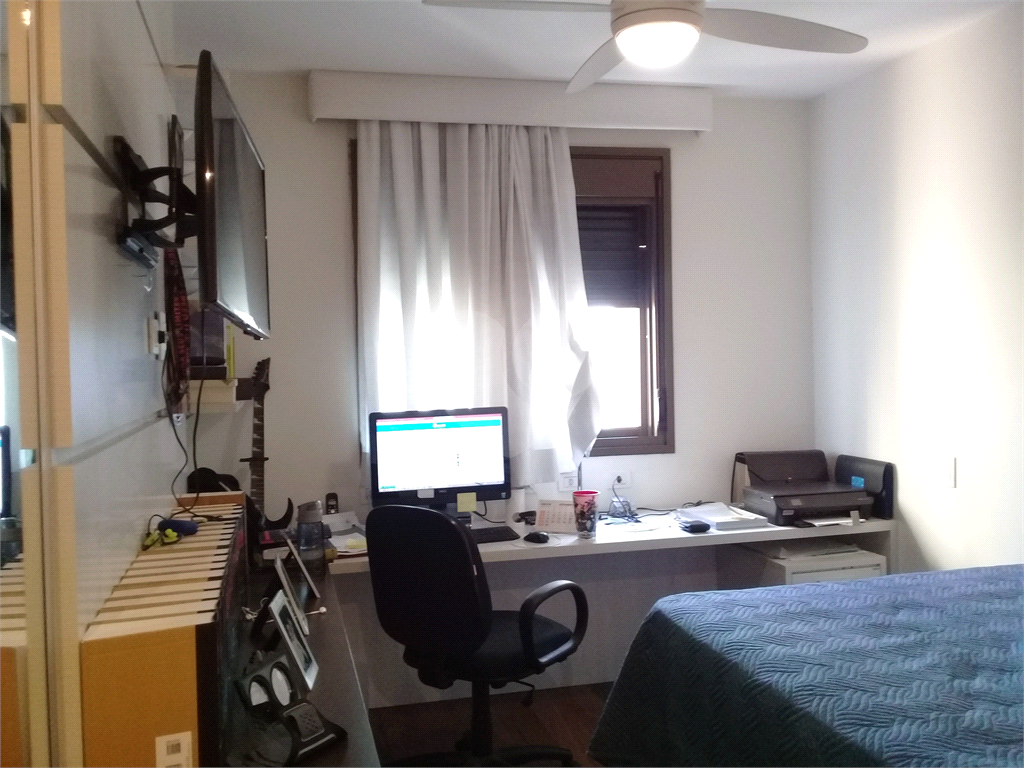 APARTAMENTO em SANTANA