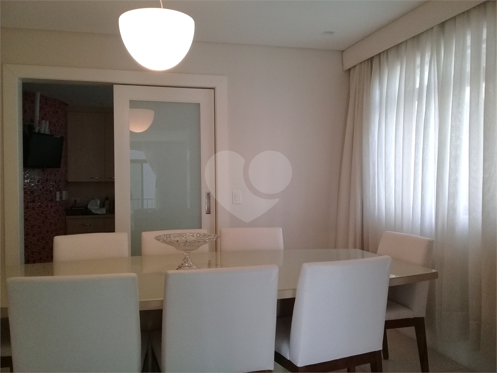 APARTAMENTO em SANTANA