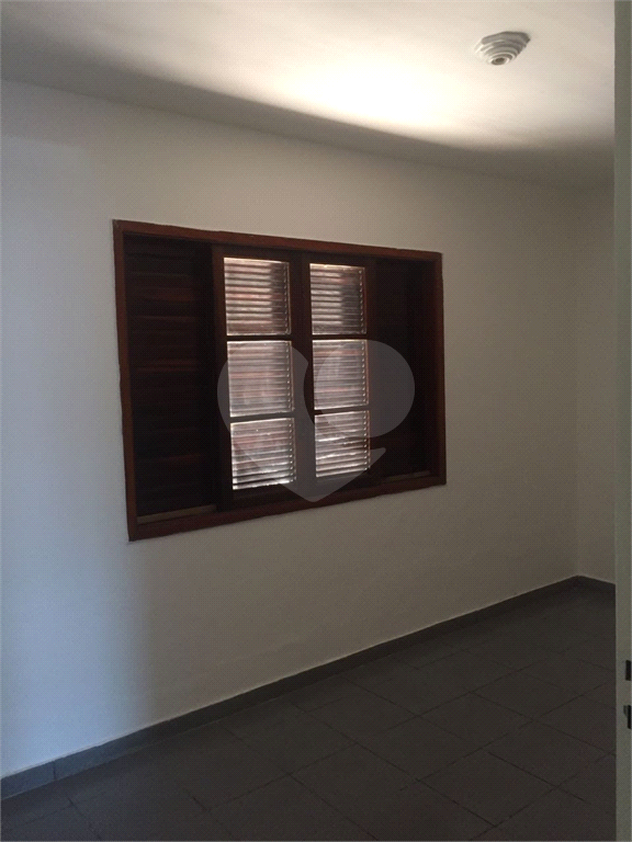 Casa Assobradada 06 vagas  /  VILA NOVA MAZZEI