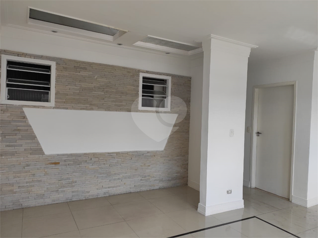 Casa Assobradada 06 vagas  /  VILA NOVA MAZZEI