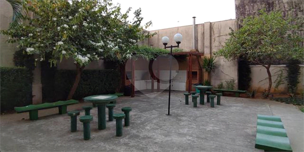 APARTAMENTO em BOM RETIRO