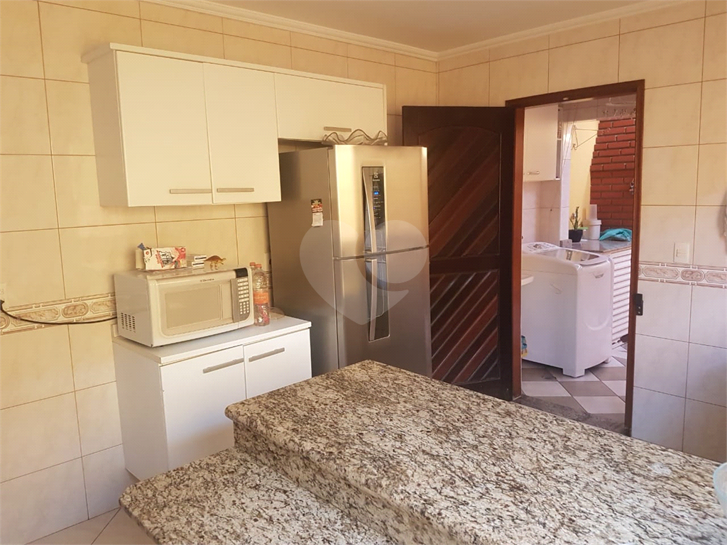 Sobrado à venda com 3 quartos, 207m² - Foto 35