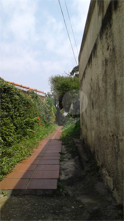 Terreno a venda no bairro Vila Irmãos Arnoni