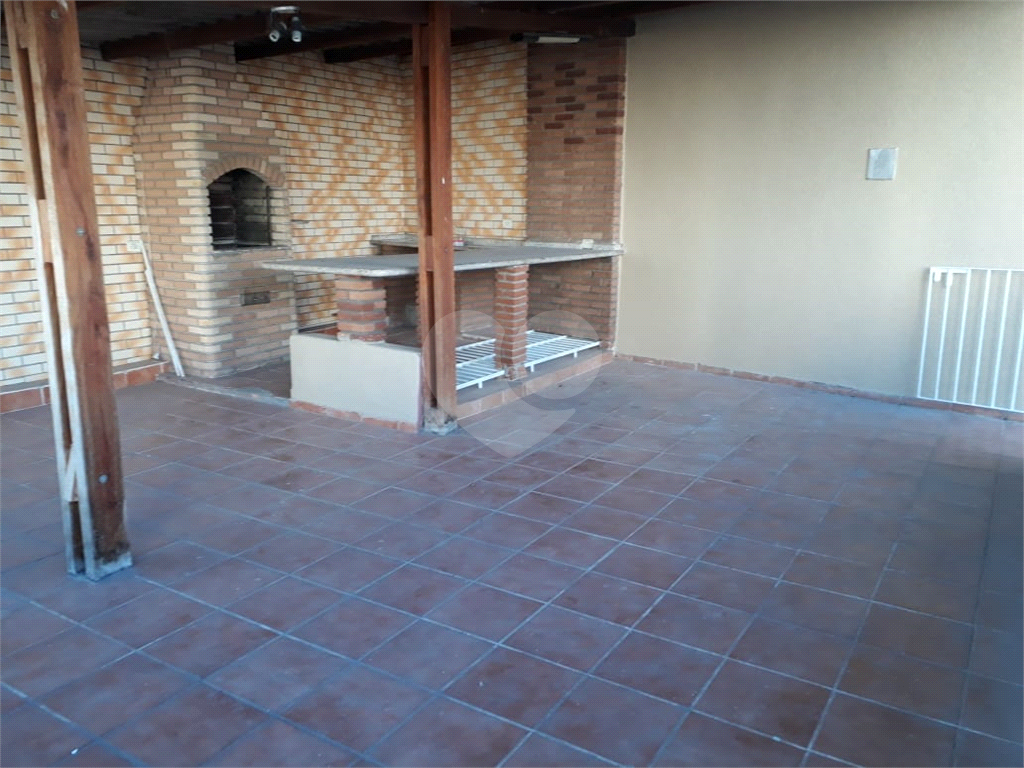 Sobrado à venda com 3 quartos, 195m² - Foto 9