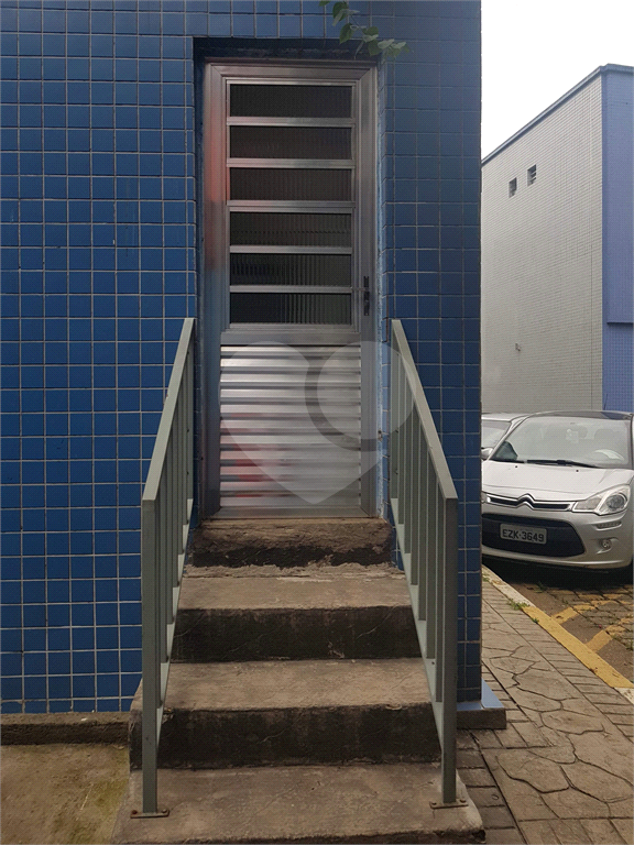 Imóvel no Catumbi, região do Brás do lado da UBS Maria Zélia, Ponte da Vila Maria, Marginal Tietê