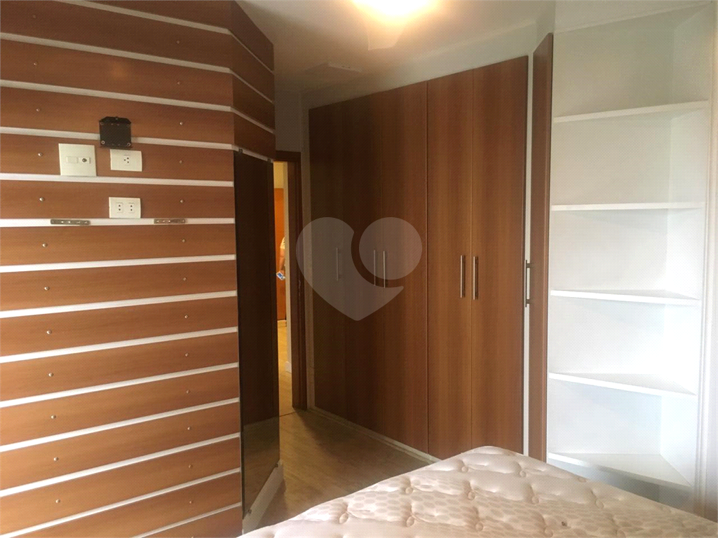 Apartamento Reformado - repleto de armários planejados