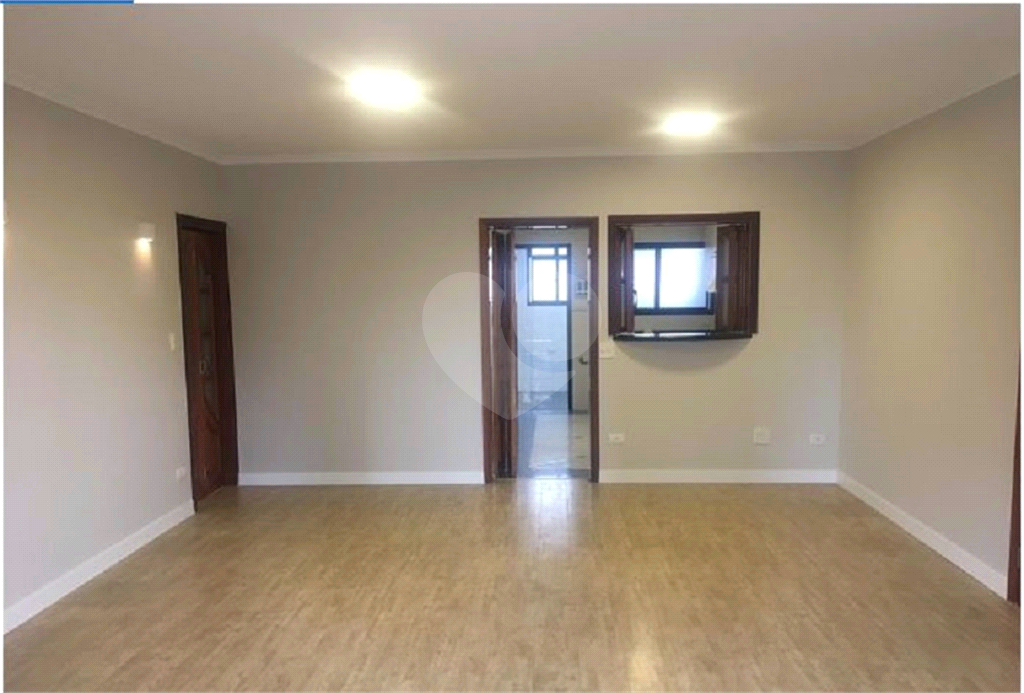 Apartamento Reformado - repleto de armários planejados