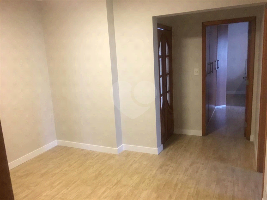 Apartamento Reformado - repleto de armários planejados