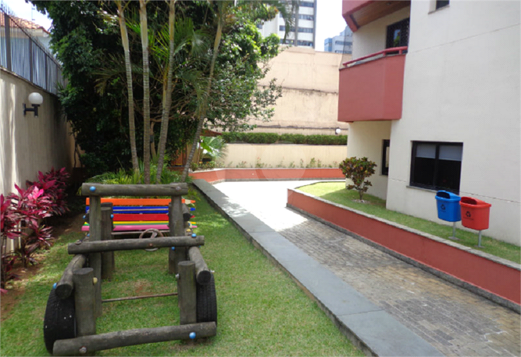 Apartamento Reformado - repleto de armários planejados