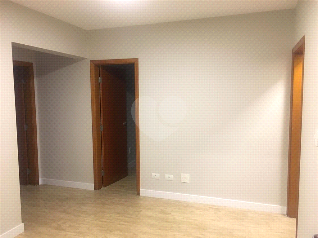 Apartamento Reformado - repleto de armários planejados