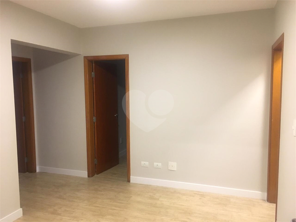Apartamento Reformado - repleto de armários planejados