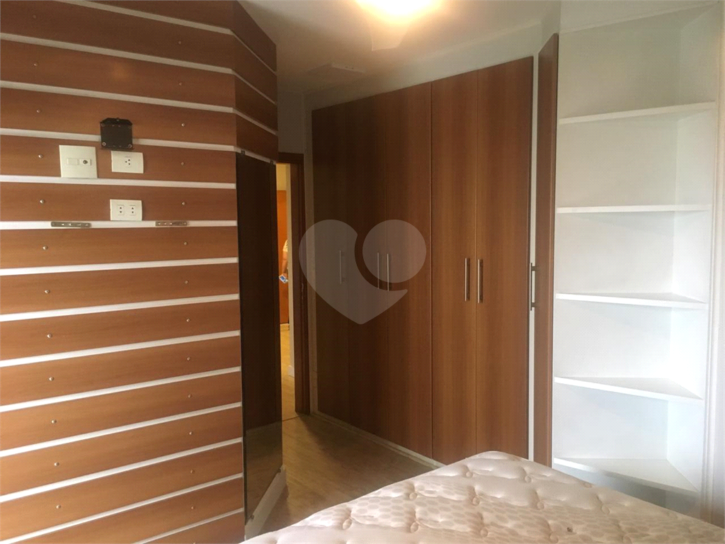Apartamento Reformado - repleto de armários planejados