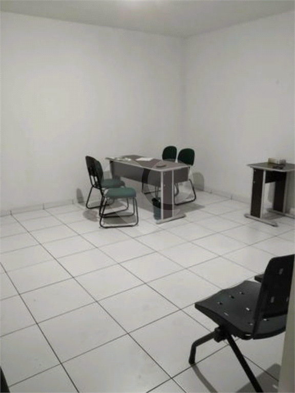 Sobrado em Instituto De Previdência
