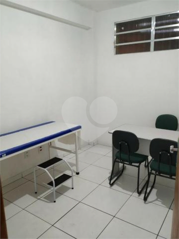 Sobrado em Instituto De Previdência