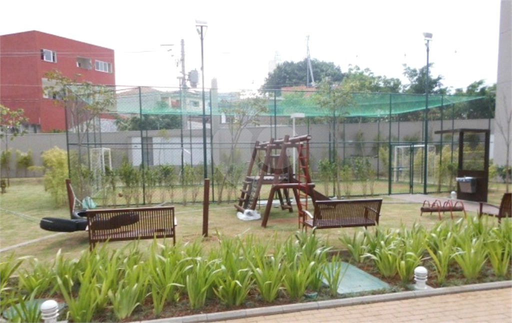 Apartamento em Jardim Belaura