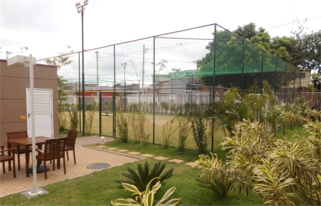 Apartamento em Jardim Belaura