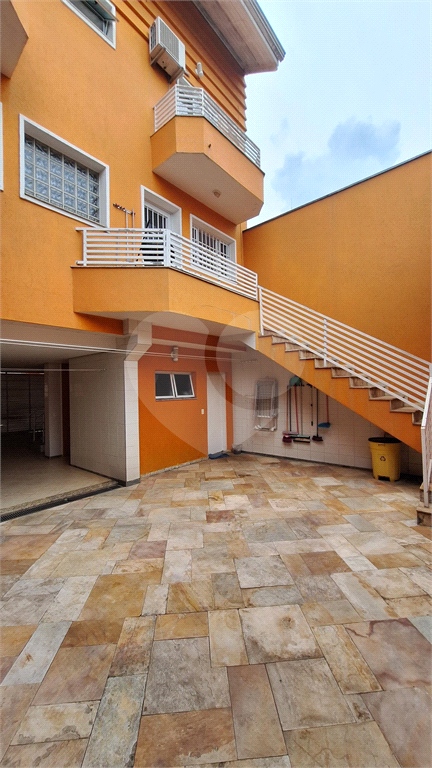 Lindo sobrado no Parque Vitória com Espaço Gourmet 8 vagas