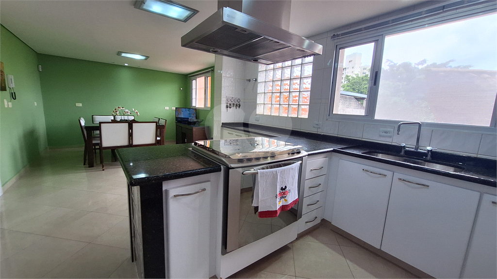 Lindo sobrado no Parque Vitória com Espaço Gourmet 8 vagas