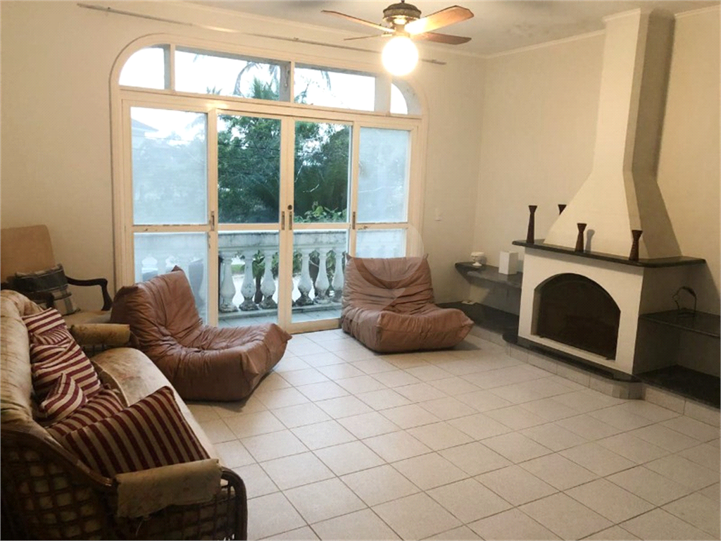 CASA em RIVIERA DE SÃO LOURENÇO