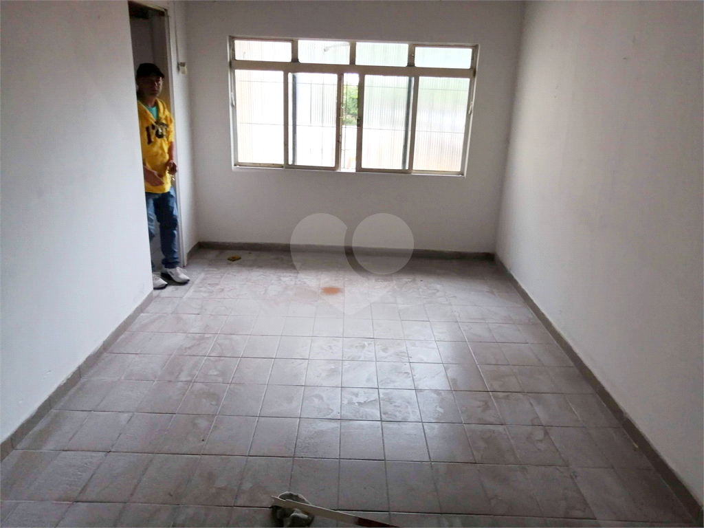 Prédio inteiro para venda na região da Vila Matilde