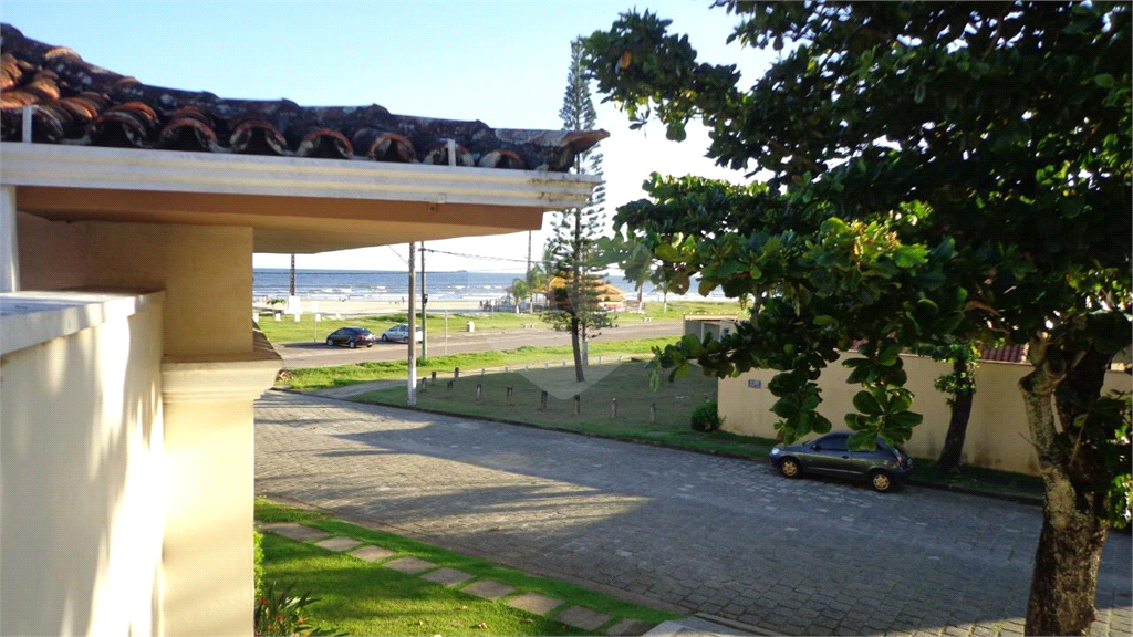 Casa no litoral de Itanhaém