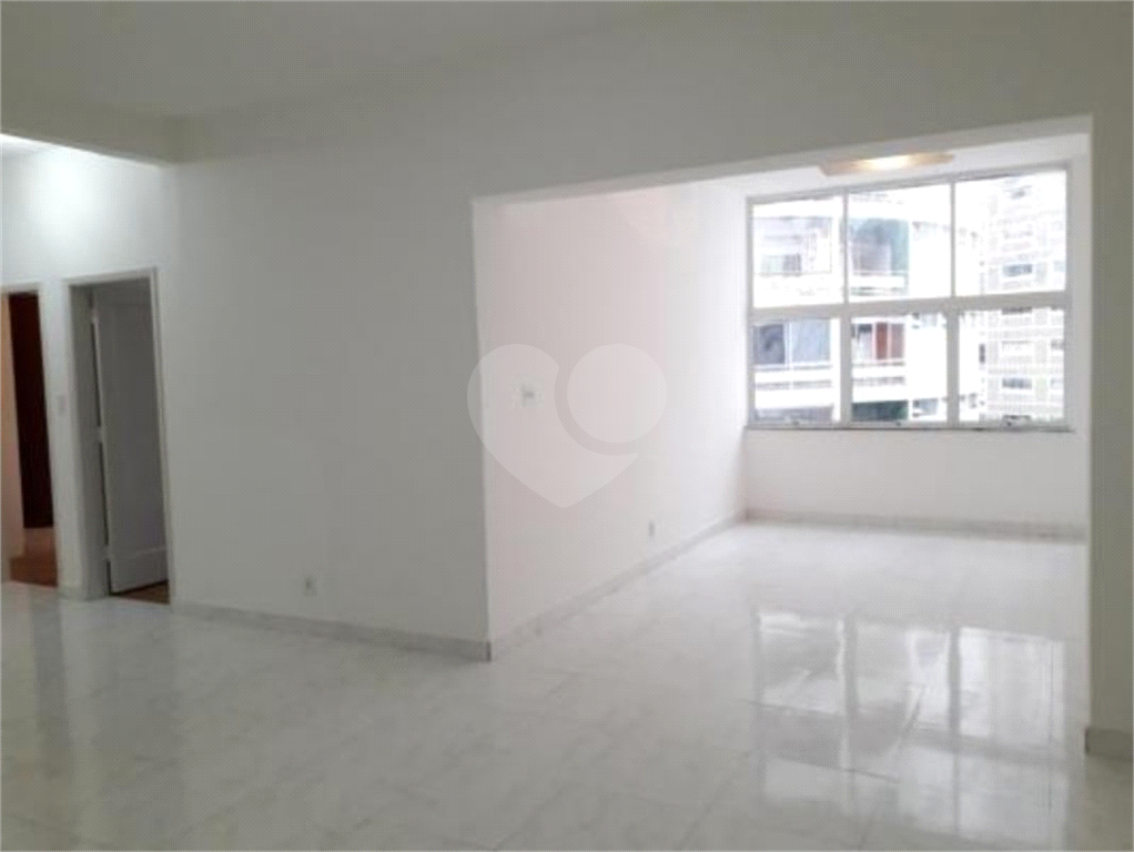 Apartamento em República