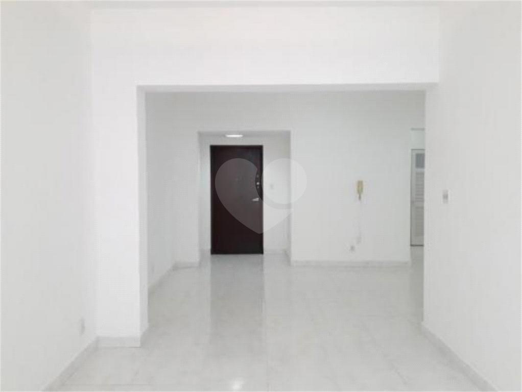 Apartamento em República