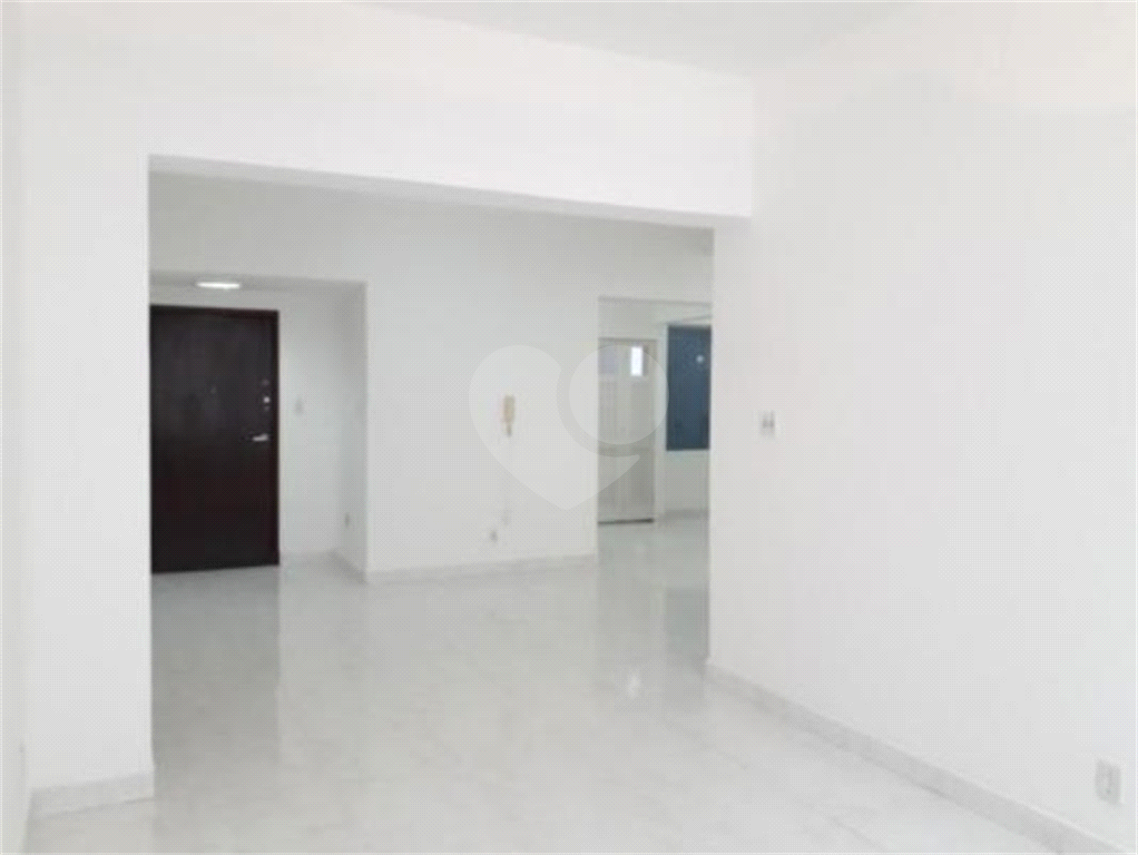Apartamento em República