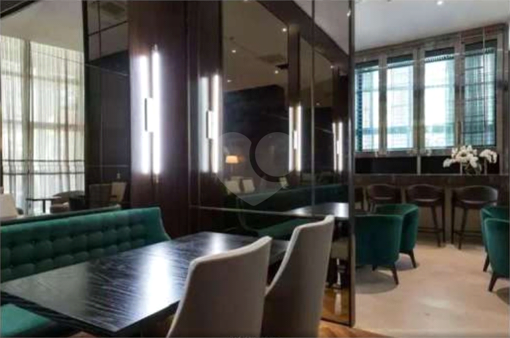 Loft / sala em Consolação