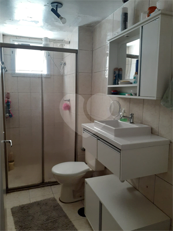 Apartamento com 62 m² e 2 dormitórios por 300 mil reais, Vila Nivi São Paulo, SP.