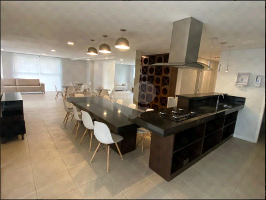 Real Parque Agradável apartamento com varanda na copa da árvore e na melhor prumada do edifício!!!