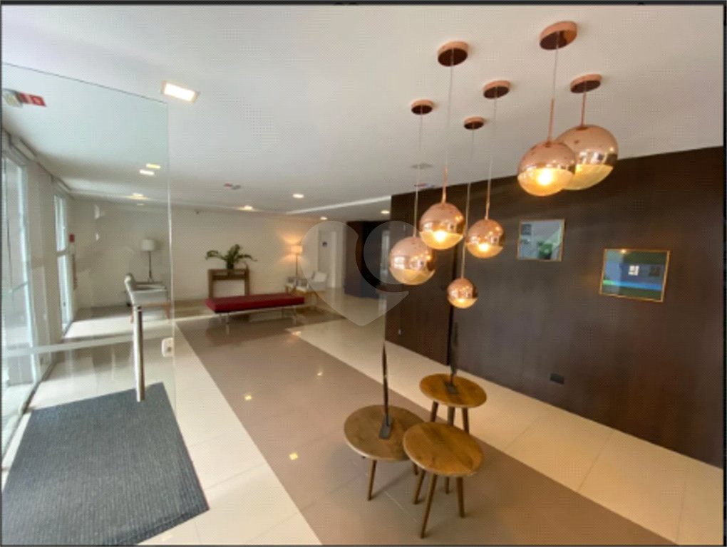 Real Parque Agradável apartamento com varanda na copa da árvore e na melhor prumada do edifício!!!