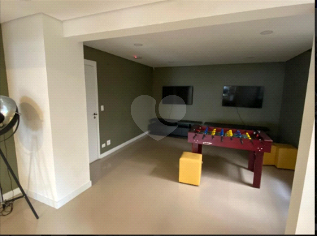 Real Parque Agradável apartamento com varanda na copa da árvore e na melhor prumada do edifício!!!