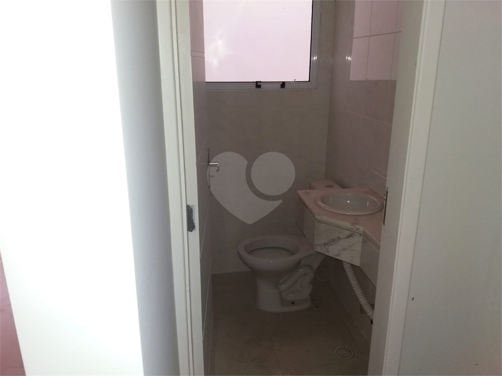 SOBRADO em ÁGUA FRIA