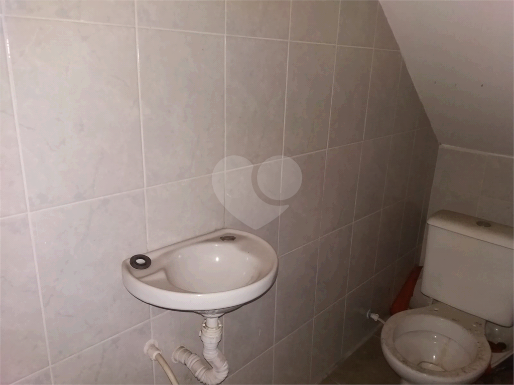 SOBRADO em ÁGUA FRIA