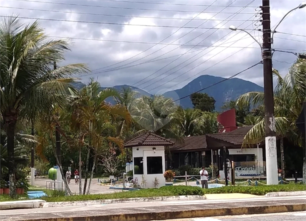 Terreno plano em condomínio praia Boracéia